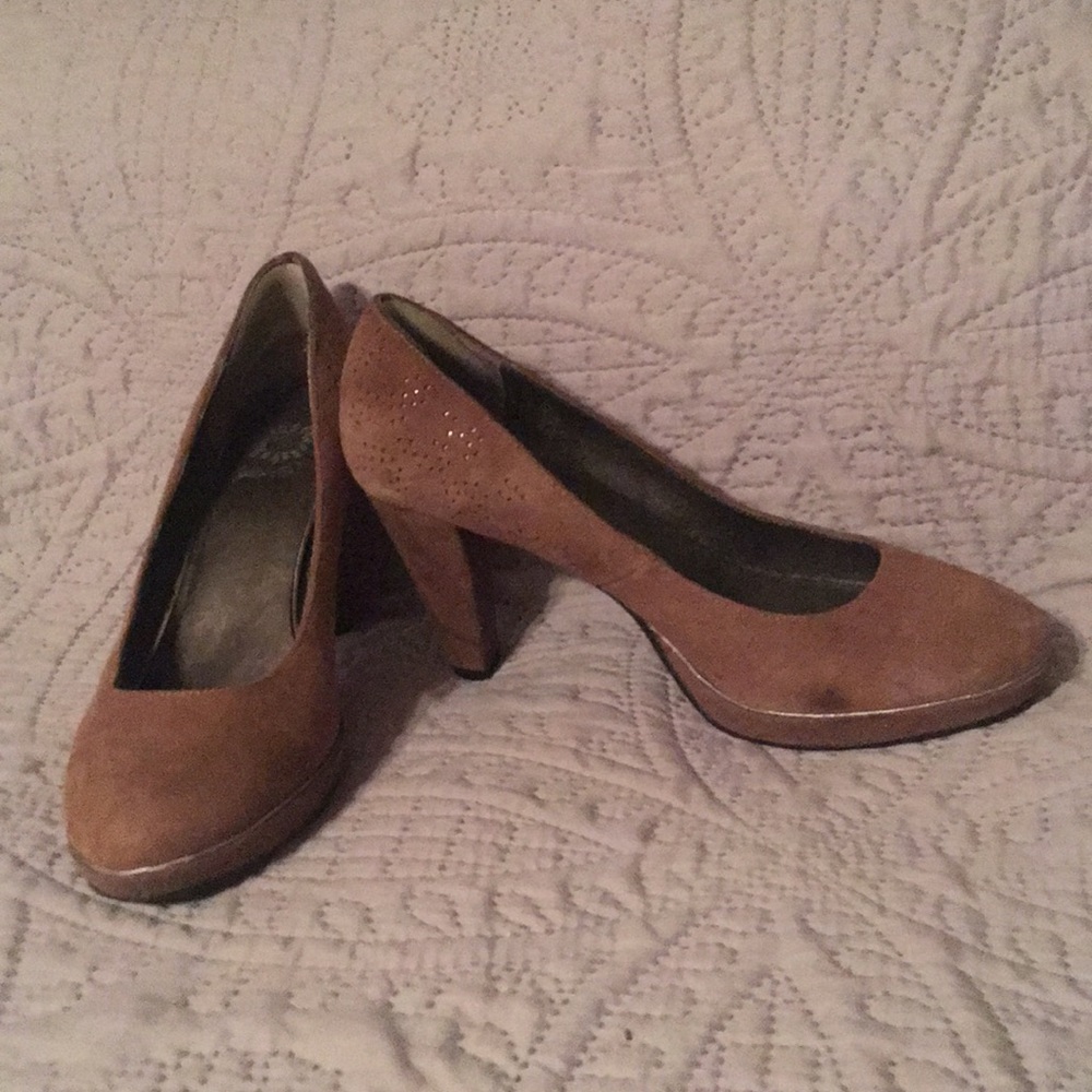 Yellow box heels